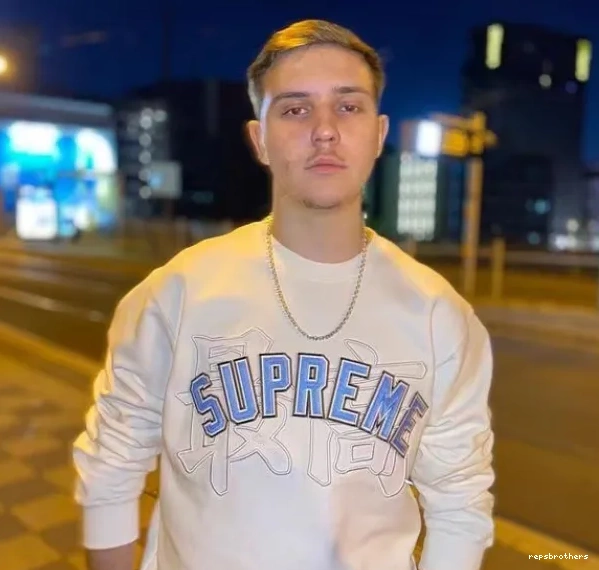 20SS Grey Hoodie L White Blue Black Royal Kanji S XL Neck Embroidered Highest Round M Crewneck Logo 0630